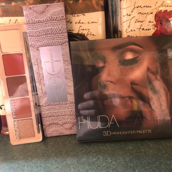 Makeup Bundle: NEW NEVER USED Natasha Denona, Huda Beauty & Dominique Cosmetics! - Picture 1 of 8